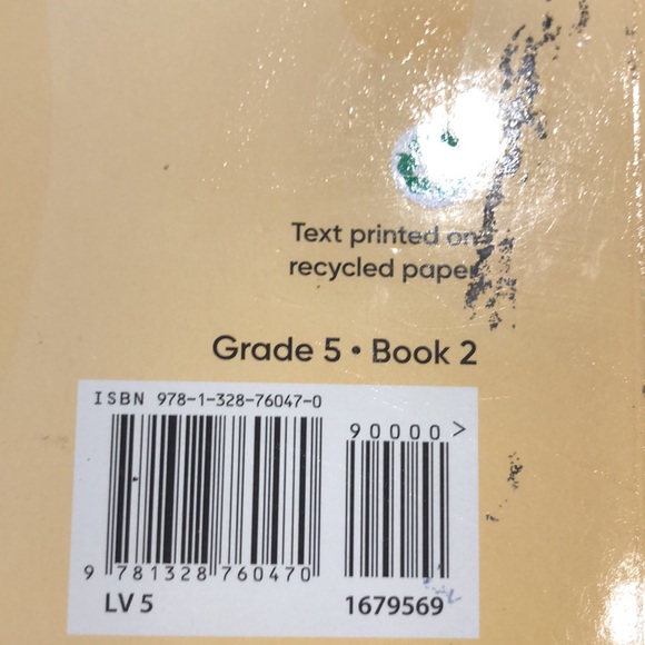5th Grade Texas Reading Textbooks - Picture 11 of 17